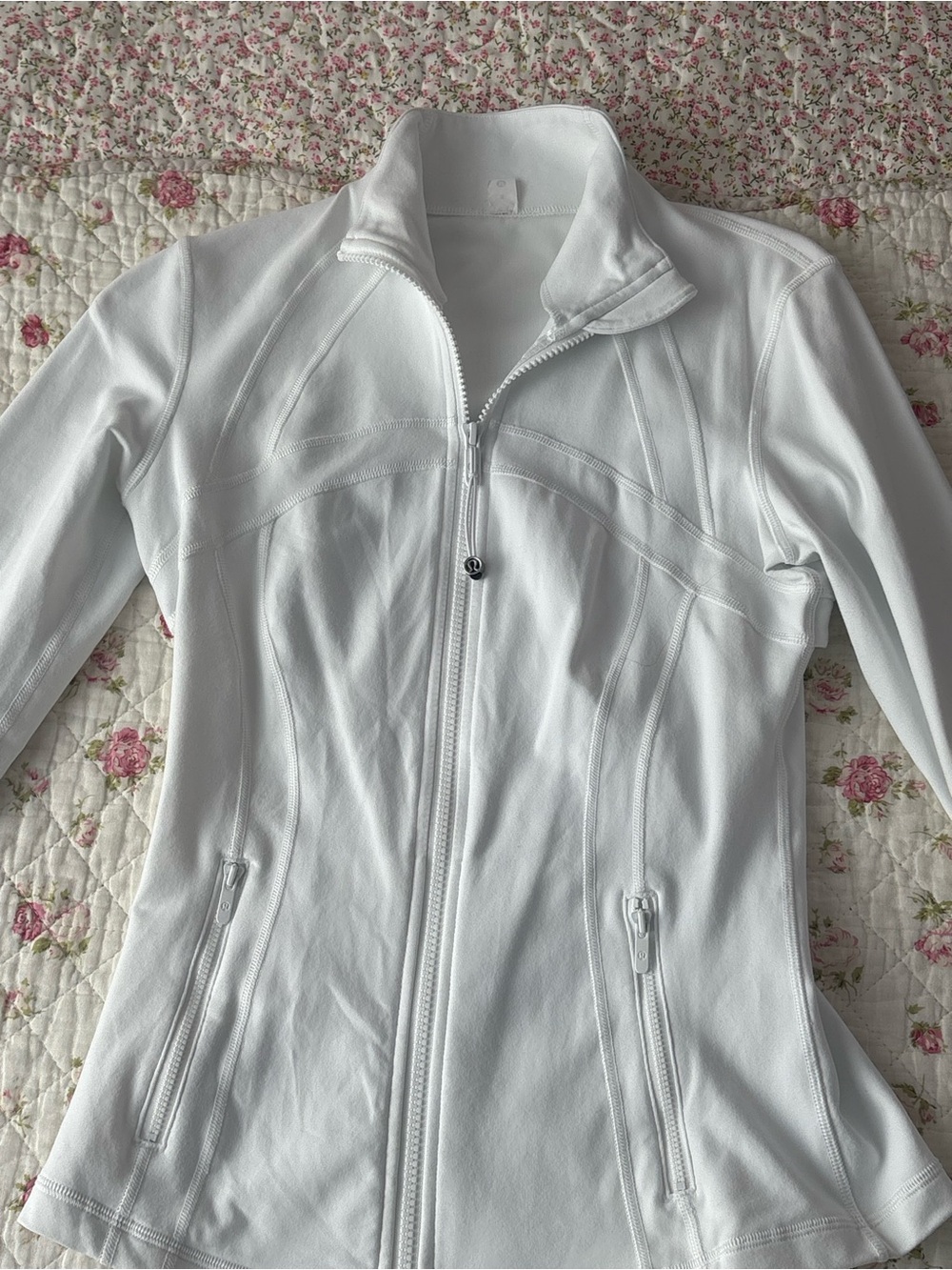 Lululemon Define Jacket - Picture 2 of 4